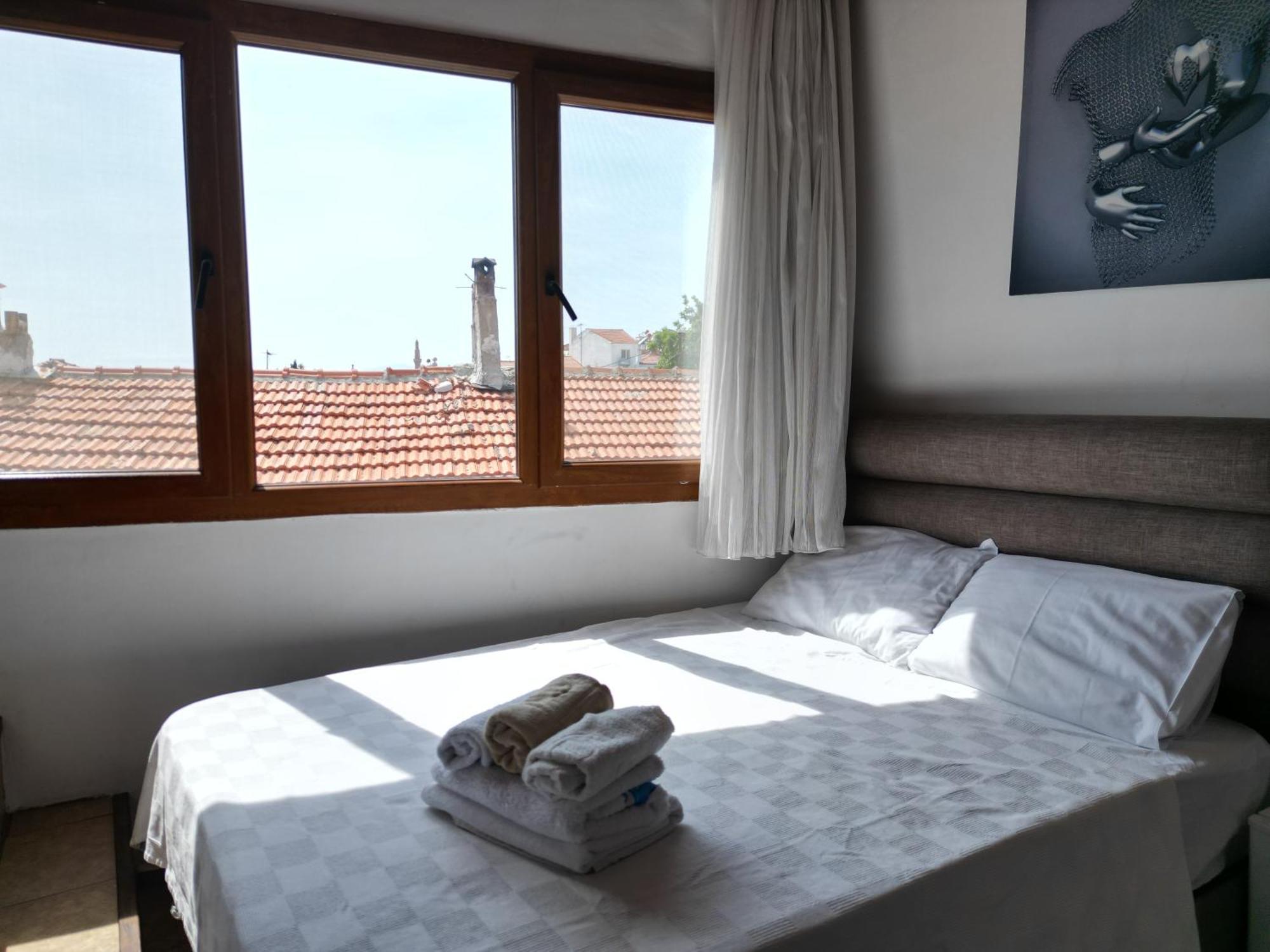 Meydan Otel Ayvalik Exterior photo